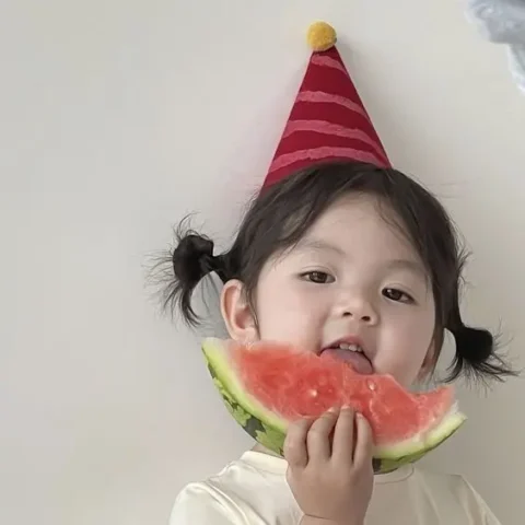 100 Ảnh avatar ảnh em bé cute đáng yêu làm say lòng người xem
