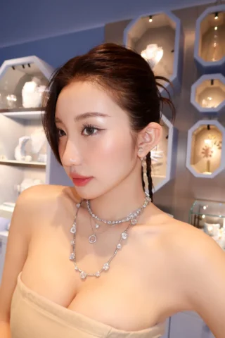 100 Ảnh Hot Girl Lê Thị Khánh Huyền Đẹp Nhất Mọi Góc Nhìn