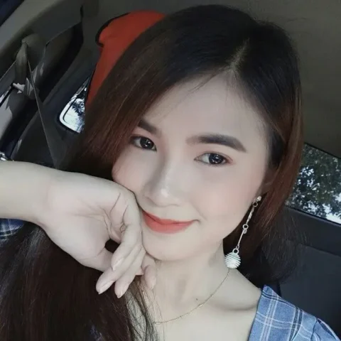 Mặc dù đã gần 30 tuổi và lập gia đình nhưng các cô gái vẫn cực xinh  2